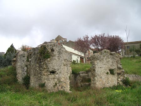 Ruderi di case gentilizie del 700