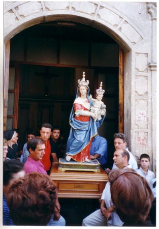 SANTA MARIA DELLE GRAZIE  PROCESSIONE DEL 21-9-2003 (9)